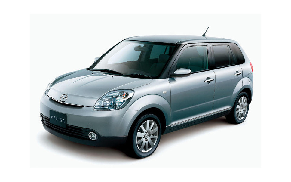 マツダ ベリーサ発表 ボディカラーに合わせたドレスアップ 2枚目の写真 画像 レスポンス Response Jp