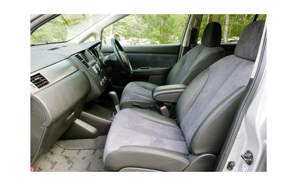 日産 ティーダ発表 なぜ入る ティアナ並のシート 2枚目の写真 画像 レスポンス Response Jp