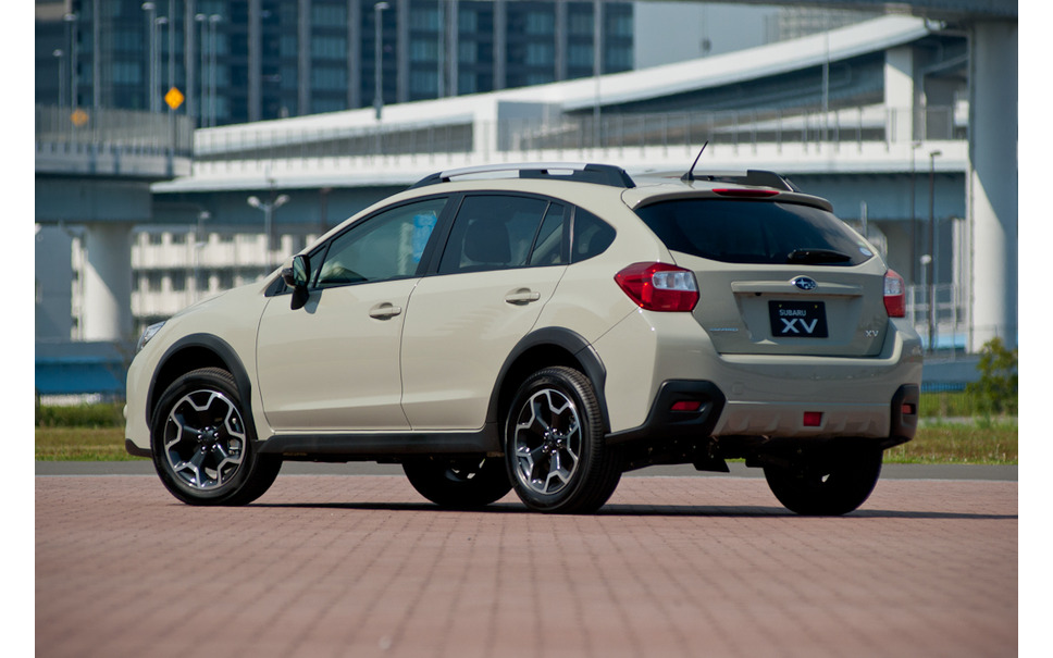 スバル Xv 発表 イメージは皇居ランナー 2枚目の写真 画像 レスポンス Response Jp