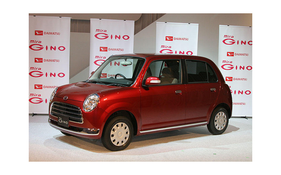 ダイハツ ミラジーノ 新型発表 写真蔵 プチ贅沢 な仕立て 4枚目の写真 画像 レスポンス Response Jp