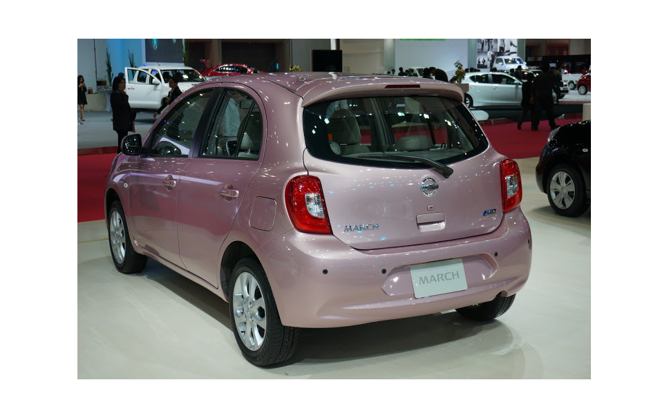 バンコクモーターショー13 日産 マーチ 大幅改良モデルを先行発表 表情一新 8枚目の写真 画像 レスポンス Response Jp バンコクモーターショー13 日産 マーチ 大幅改良モデルを先行発表 表情一新 8枚目の写真 画像 レスポンス Response Jp