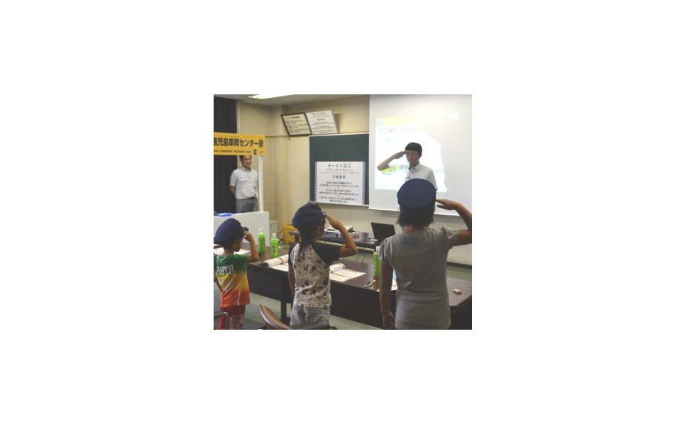夏休み Jr九州 シミュレーター使った小学生向け訓練体験イベント実施 8月18日 2枚目の写真 画像 レスポンス Response Jp 夏休み Jr九州 シミュレーター使った小学生向け訓練体験イベント実施 8月18日 2枚目の写真 画像 レスポンス Response Jp