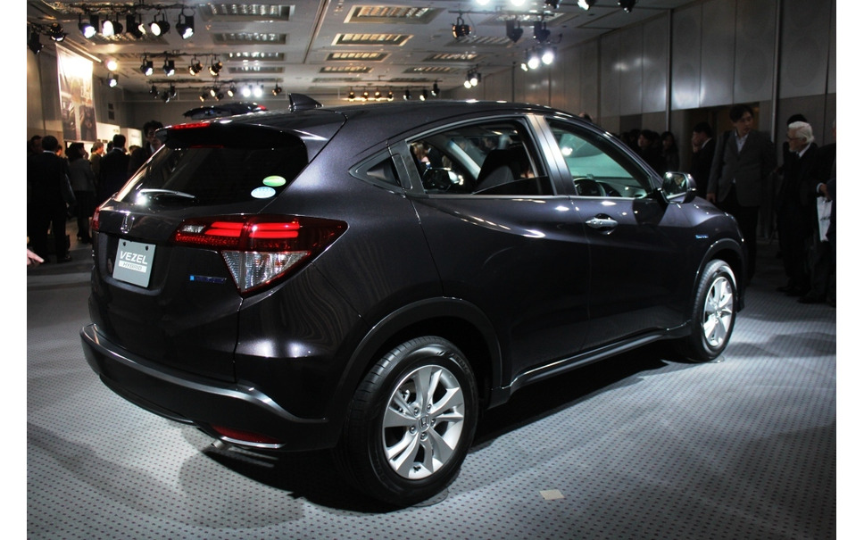 ホンダ ヴェゼル 発表 内装色から発想したエクステリアカラー 3枚目の写真 画像 レスポンス Response Jp