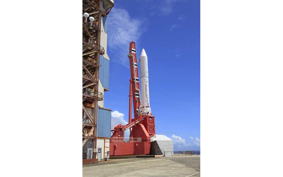 イプシロンロケット 2013年日経優秀製品 サービス賞 最優秀賞を受賞 1枚目の写真 画像 レスポンス Response Jp