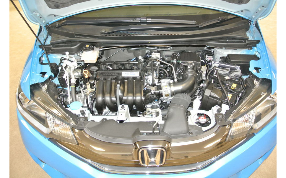 リコール ホンダ フィットhv など8万台 7速dct制御プログラムに不具合 対策完了まで出荷停止 4枚目の写真 画像 レスポンス Response Jp リコール ホンダ フィットhv など8万台 7速dct制御プログラムに不具合 対策完了まで出荷停止 4枚目の写真 画像 レスポンス Response Jp
