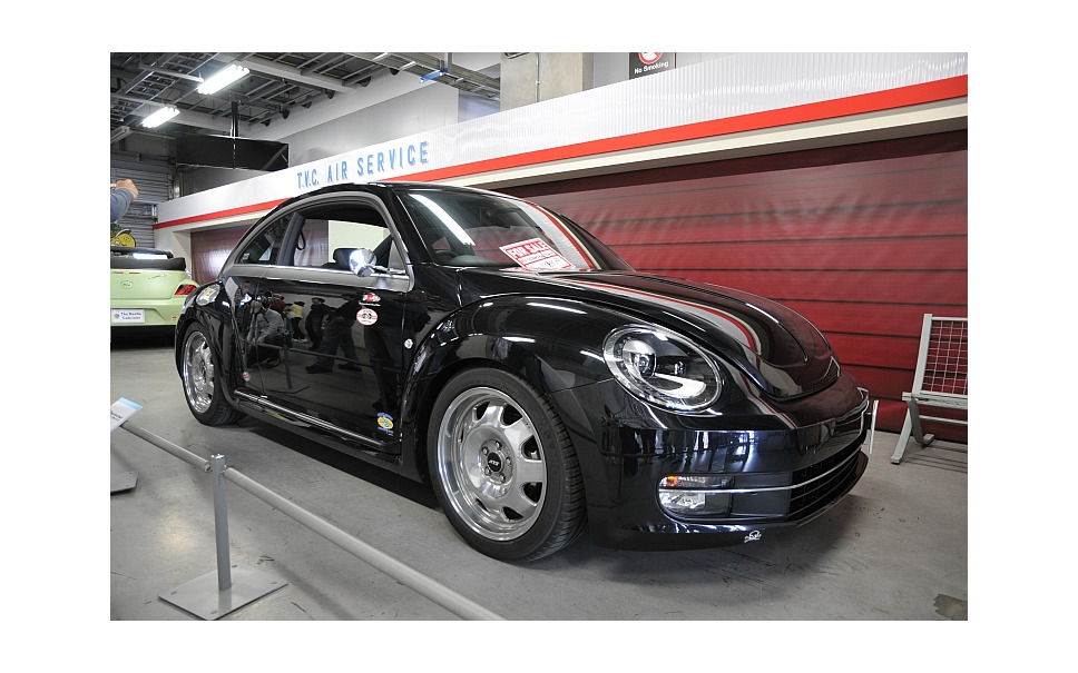 Vwフェスト14 壮観 4000台の新旧vwが富士スピードウェイ埋め尽くす 25枚目の写真 画像 レスポンス Response Jp Vwフェスト14 壮観 4000台の新旧vwが富士スピードウェイ埋め尽くす 25枚目の写真 画像 レスポンス Response Jp