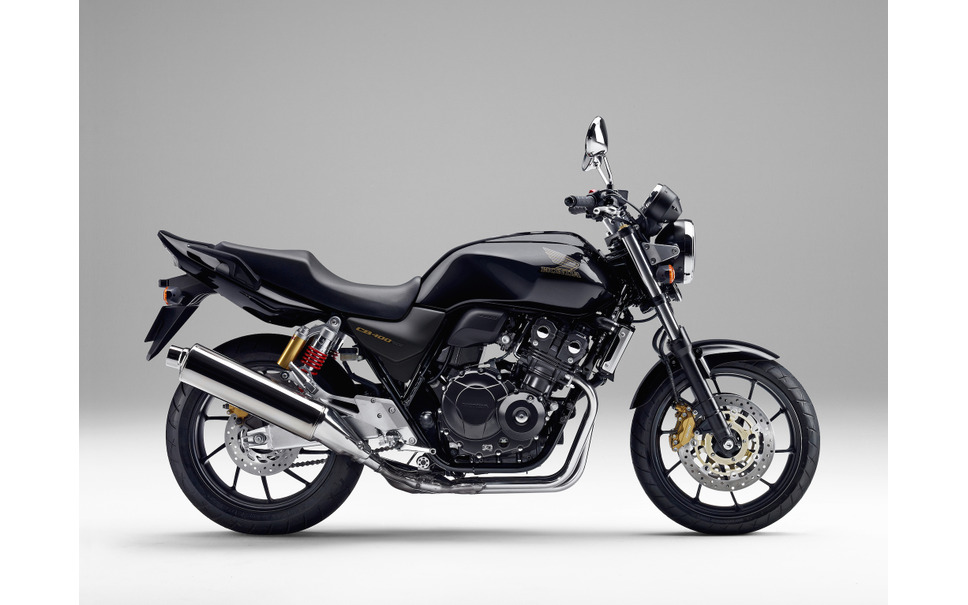 ホンダ Cb400 試乗 400の超定番モデル 進化のキモはどこだ 和歌山利宏 5枚目の写真 画像 レスポンス Response Jp ホンダ Cb400 試乗 400の超定番モデル 進化のキモはどこだ 和歌山利宏 5枚目の写真 画像 レスポンス Response Jp