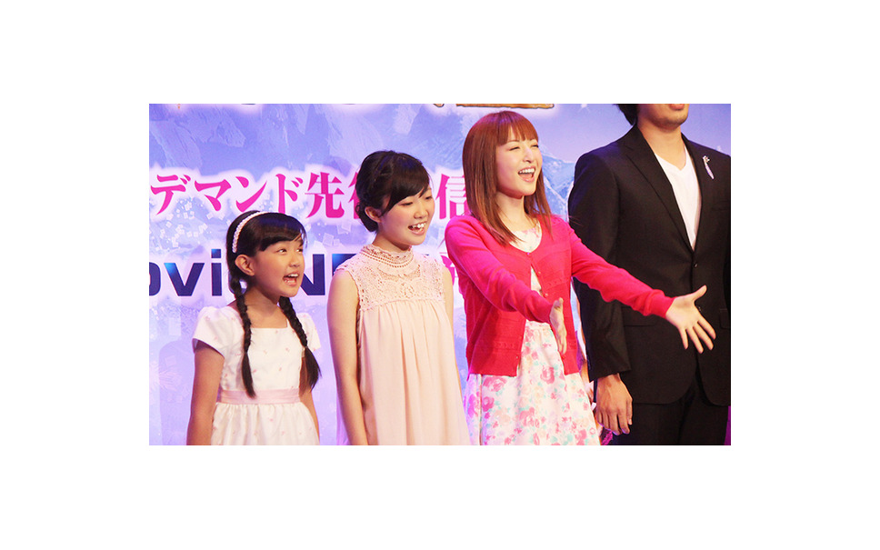 アナ雪 イベントに神田沙也加ら アナを演じた声優3人が勢ぞろい 4枚目の写真 画像 レスポンス Response Jp アナ雪 イベントに神田沙也加ら アナを演じた声優3人が勢ぞろい 4枚目の写真 画像 レスポンス Response Jp