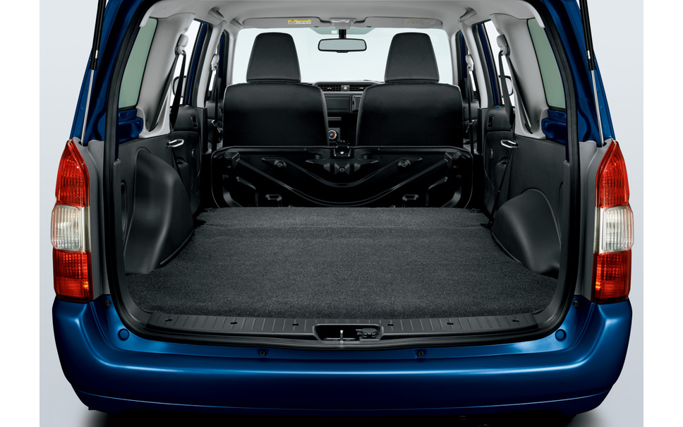 トヨタ プロボックス サクシード 改良新型 開発責任者 社内ではマイナーチェンジだが 6枚目の写真 画像 レスポンス Response Jp