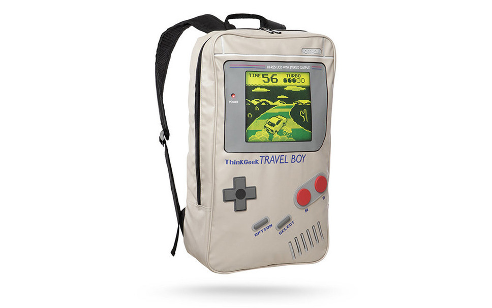 ゲーム曲のリズムで街を歩きたくなる 懐かしのゲームボーイ型バックパック 1枚目の写真 画像 レスポンス Response Jp ゲーム曲のリズムで街を歩きたくなる 懐かしのゲームボーイ型バックパック 1枚目の写真 画像 レスポンス Response Jp