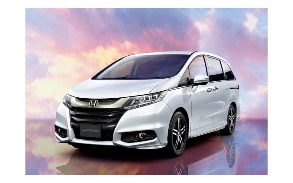 ホンダ オデッセイ 周年特別仕様車を発売 専用色コンビシートなどを装備 2枚目の写真 画像 レスポンス Response Jp