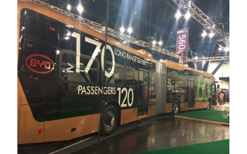 中国 Byd 世界最大のevバスを発表 全長18m 1枚目の写真 画像 レスポンス Response Jp