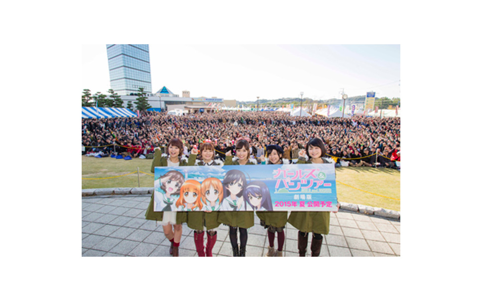 ガルパン 舞台の大洗で あんこう祭り に10万人 痛車や声優トークも 写真蔵 4枚目の写真 画像 レスポンス Response Jp ガルパン 舞台の大洗で あんこう祭り に10万人 痛車や声優トークも 写真蔵 4枚目の写真 画像 レスポンス Response Jp