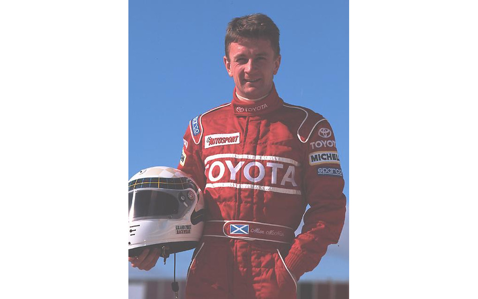 トヨタがf1テストドライバー発表 体制確立に大きく前進 1枚目の写真 画像 レスポンス Response Jp トヨタがf1テストドライバー発表 体制確立に大きく前進 1枚目の写真 画像 レスポンス Response Jp