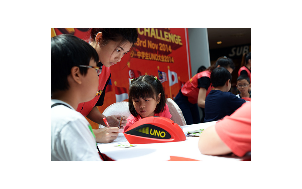 3万人が挑んだunoアジア大会 優勝は小学2年生の日本人 その 攻め方 を聞く 9枚目の写真 画像 レスポンス Response Jp