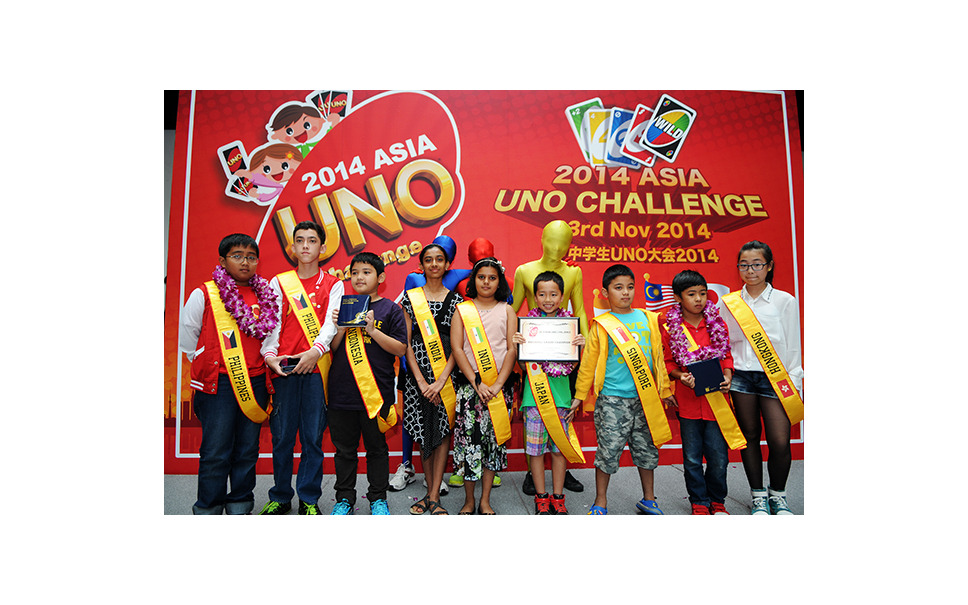 3万人が挑んだunoアジア大会 優勝は小学2年生の日本人 その 攻め方 を聞く 2枚目の写真 画像 レスポンス Response Jp