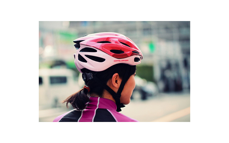 サイズ デザイン カラーを女性好みにアレンジした自転車ヘルメット 1枚目の写真 画像 レスポンス Response Jp サイズ デザイン カラーを女性好みにアレンジした自転車ヘルメット 1枚目の写真 画像 レスポンス Response Jp