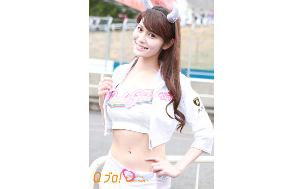 サーキット美人15 Super Gt 編09 15 Dgrq 5枚目の写真 画像 レスポンス Response Jp