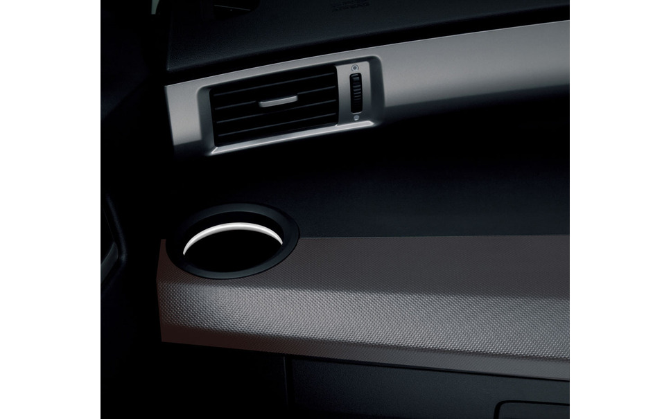 ホンダ フリード 上質なシートなどを装備した特別仕様車を設定 4枚目の写真 画像 レスポンス Response Jp