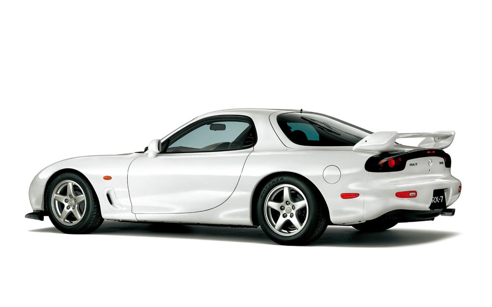 マツダ Rx 7 次世代ロータリーエンジン搭載で17年に復活か 5枚目の写真 画像 レスポンス Response Jp
