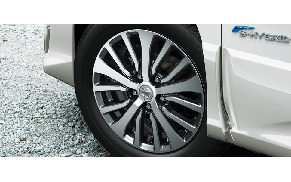 日産 セレナ に特別仕様車3モデル リーズナブルな価格で安全装備を充実 3枚目の写真 画像 レスポンス Response Jp