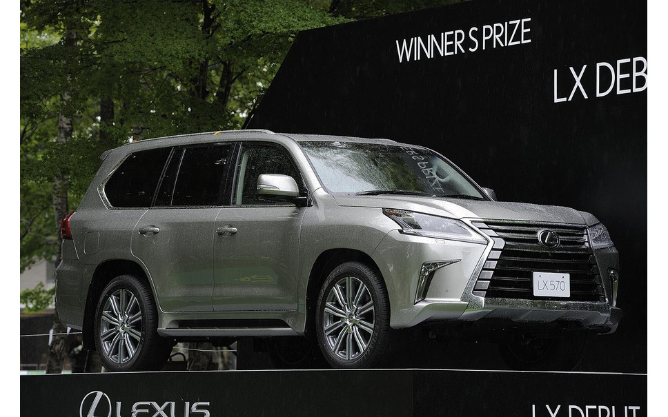 日本初導入のレクサス Lx ダンロップ グラントレックを新車装着 2枚目の写真 画像 レスポンス Response Jp