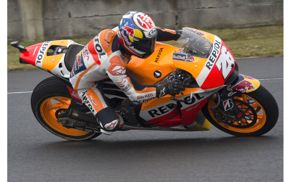 Motogp 日本gp ペドロサ 侍魂 で14か月ぶり勝利 応援してくれた皆に感謝 3枚目の写真 画像 レスポンス Response Jp Motogp 日本gp ペドロサ 侍魂 で14か月ぶり勝利 応援してくれた皆に感謝 3枚目の写真 画像 レスポンス Response Jp
