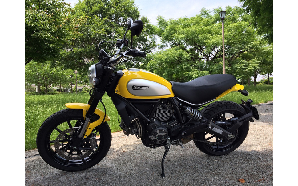 ドゥカティ スクランブラー アイコン 試乗 アクセル開け始めのドカンとくる力強さが 青木タカオ 8枚目の写真 画像 レスポンス Response Jp ドゥカティ スクランブラー アイコン 試乗 アクセル開け始めのドカンとくる力強さが 青木タカオ 8枚目の写真 画像 レスポンス Response Jp