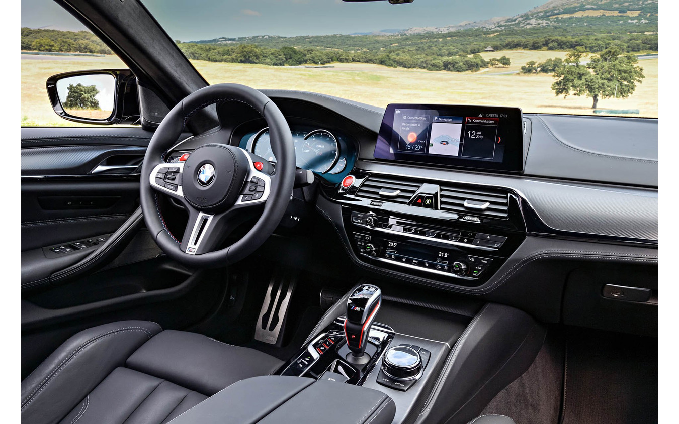 新型BMW M5 コンペティション