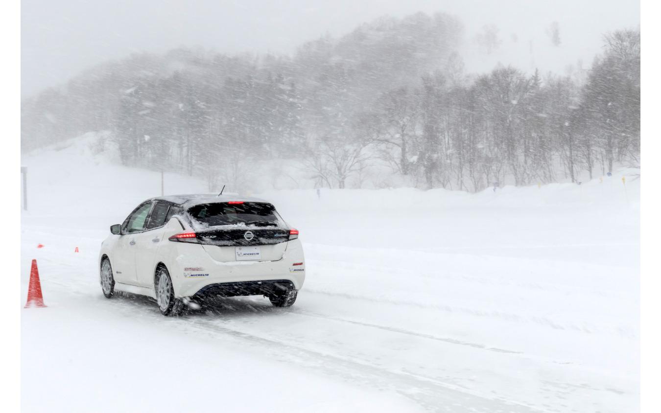 ミシュラン雪上試乗会