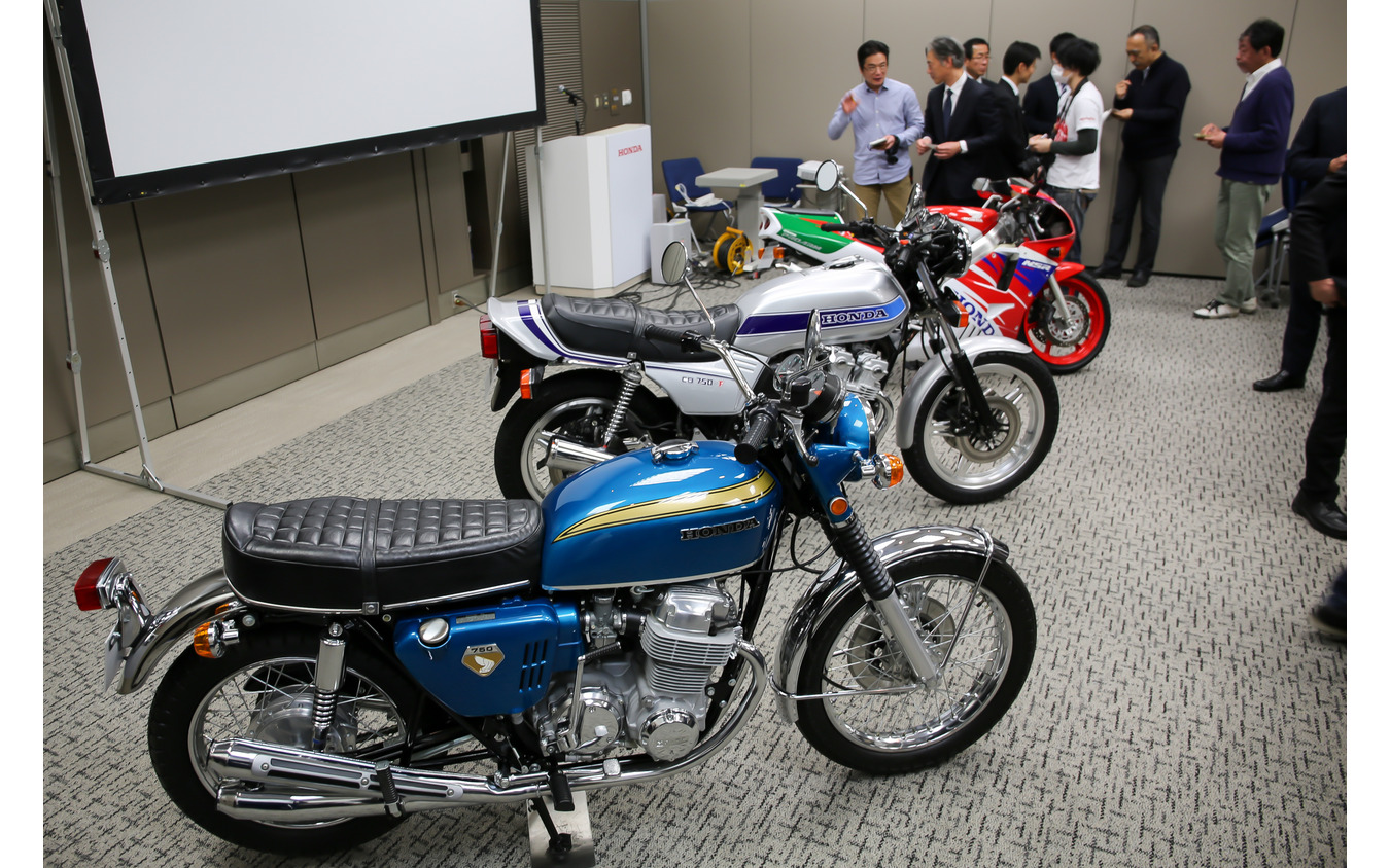 部品再販対象のNSR250RとCB750Four、CB750F