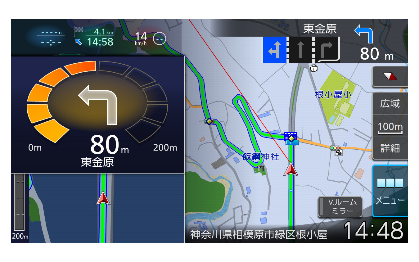 マップ画面はとにかく見やすく高精細。交差点までの距離もひと目で理解出来る