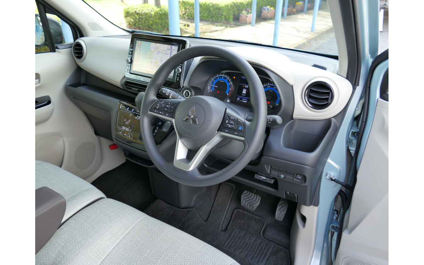三菱 ekワゴン 新型（G 2WD）