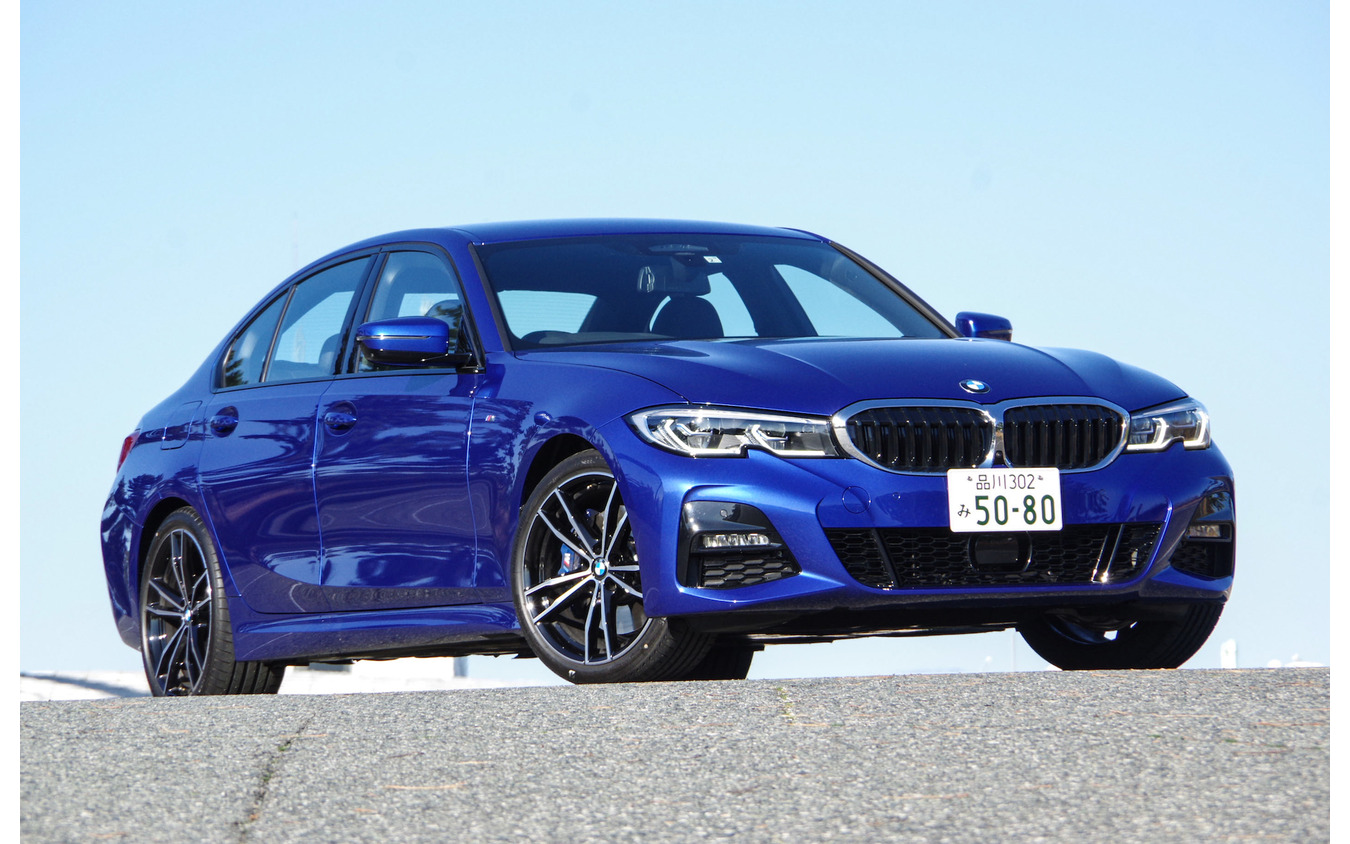 BMW 3シリーズ 新型（330i Mスポーツ）