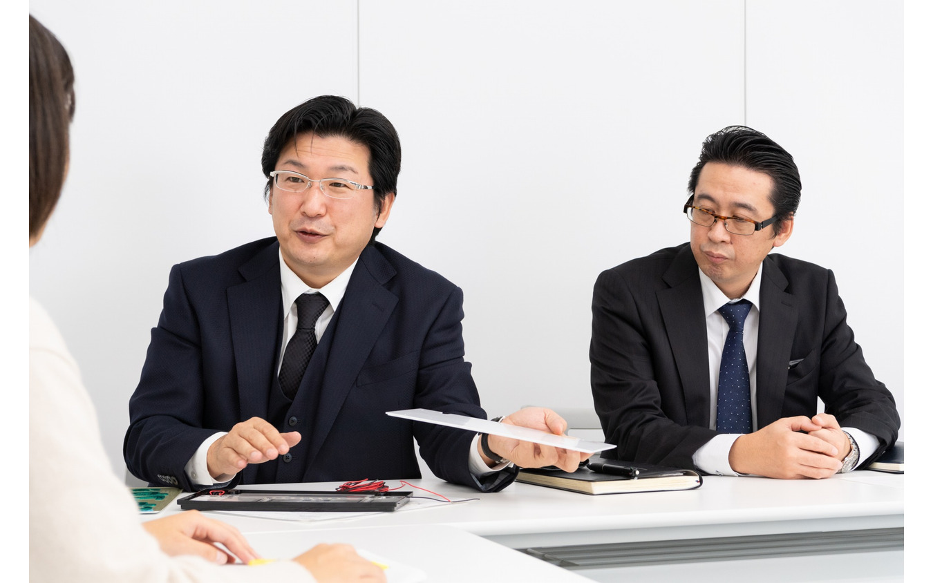 株式会社CGSの安田好伸さん（左）と森山守さん（左）