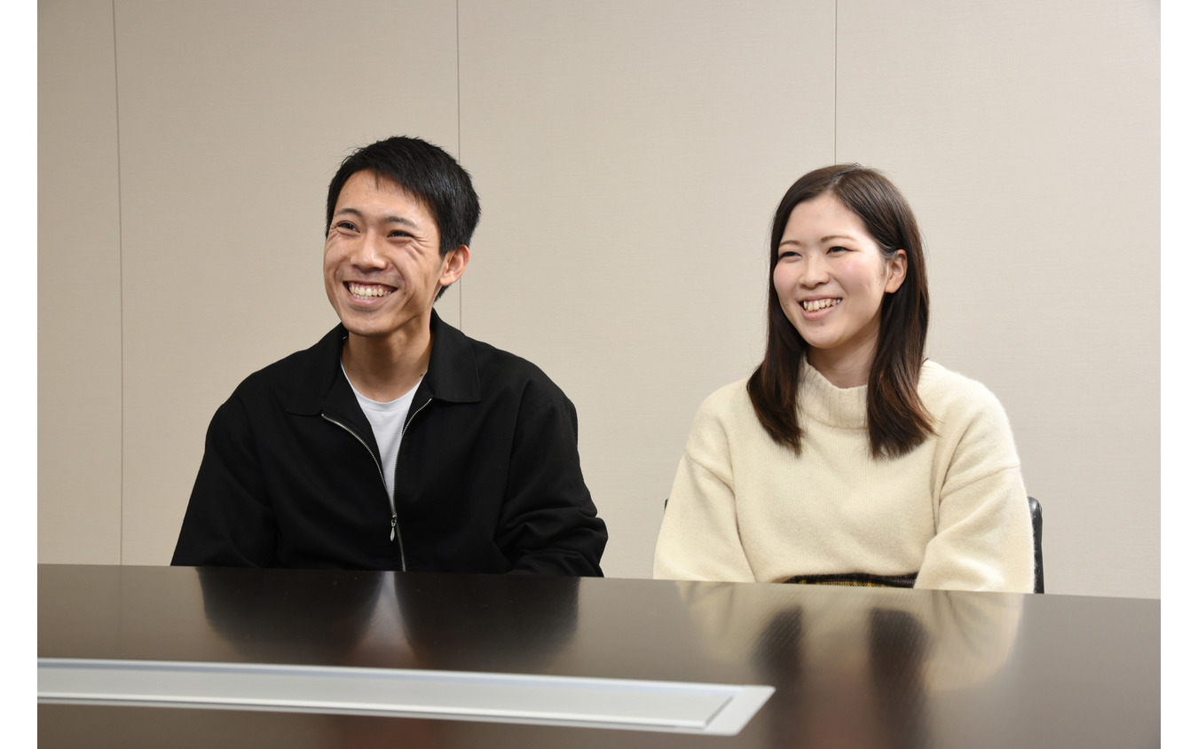 メールマガジンのモニター募集より、多数の応募者から当選した、太田寛人さん（左）と成美さん（右）ご夫妻にご協力をいただいた