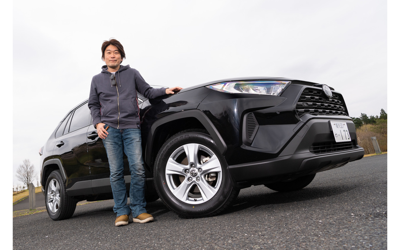 横浜ゴム ジオランダーCV G058を装着したトヨタ RAV4と山田弘樹