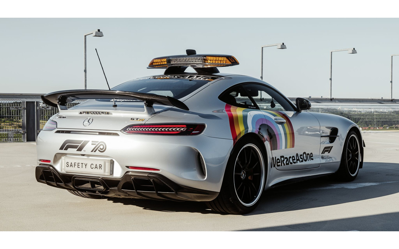 メルセデス AMG GT R の2020年シーズンのF1セーフティカー