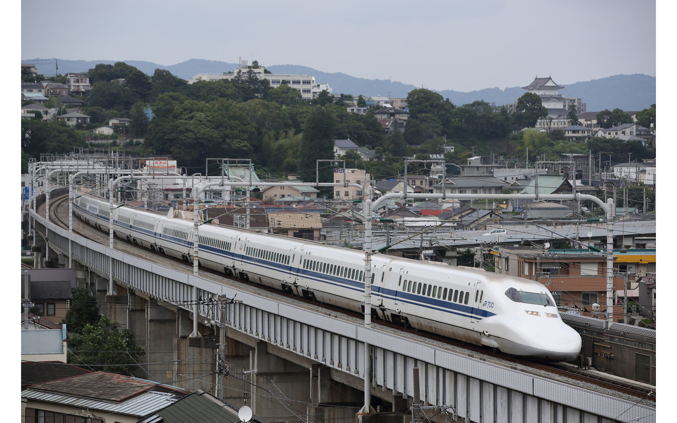 東海道新幹線（小田原駅西方）