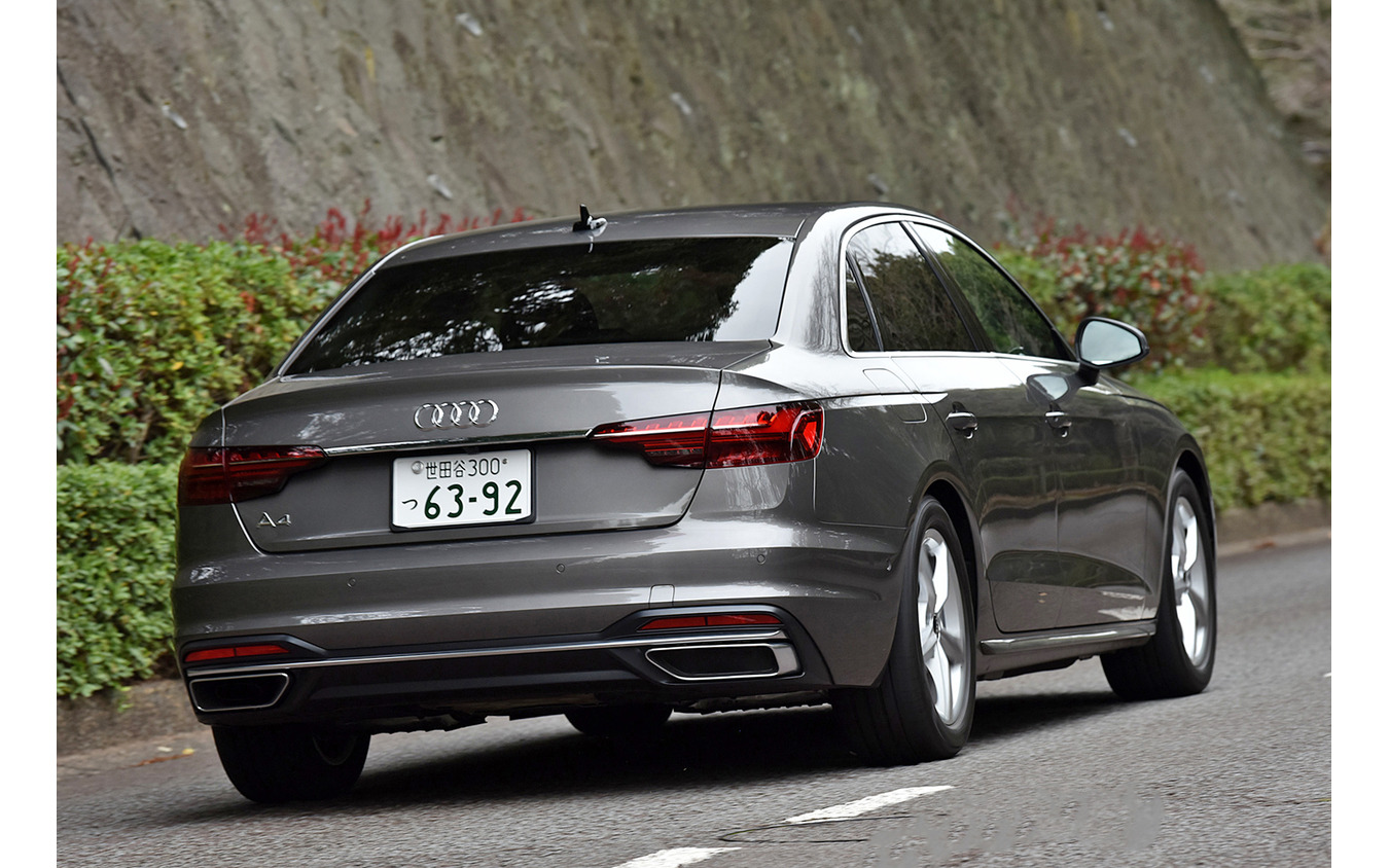 アウディ A4 35 TDI アドバンスト