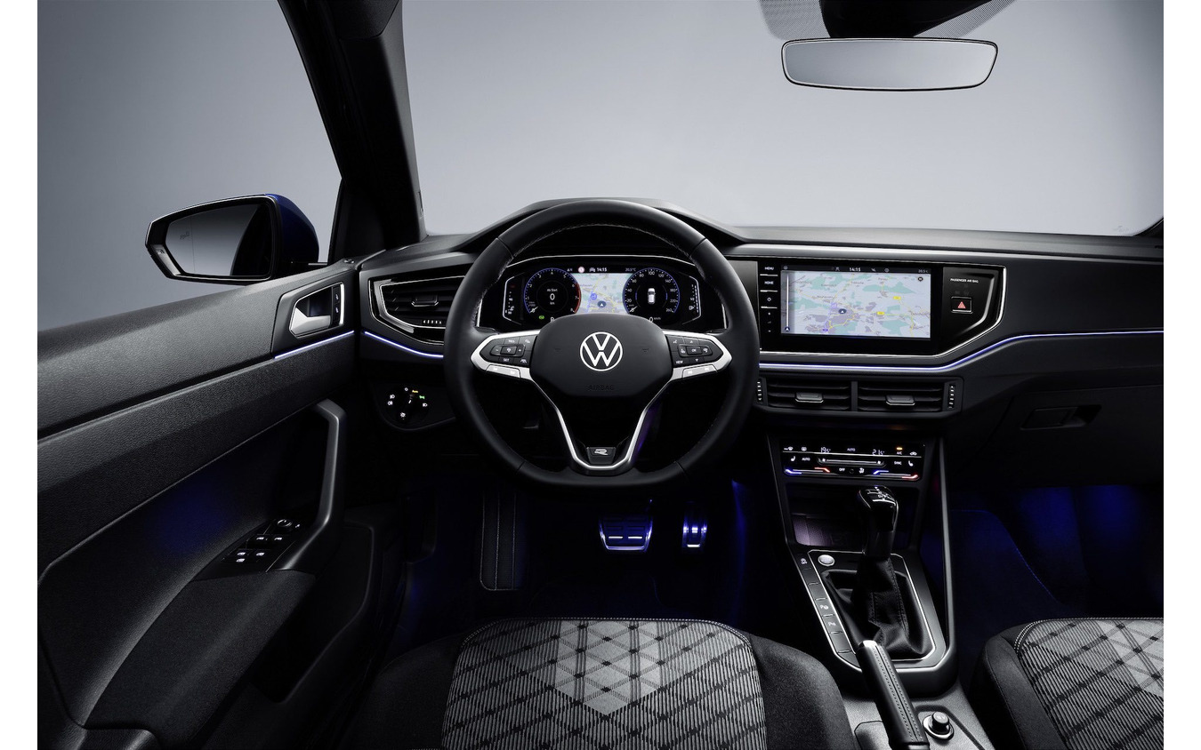 Vw ポロ 改良新型にスポーティな Rライン 予約受注を欧州で開始 レスポンス Response Jp Vw ポロ 改良新型にスポーティな Rライン 予約受注を欧州で開始 レスポンス Response Jp