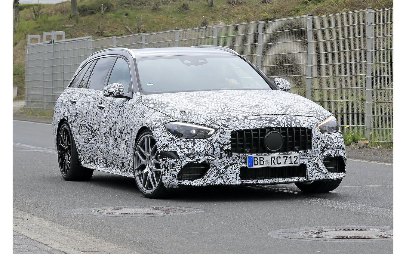 メルセデス AMG C63ステーションワゴン　新型プロトタイプ（スクープ写真）