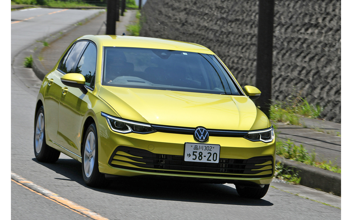 VW ゴルフ 新型（eTSI アクティブ）