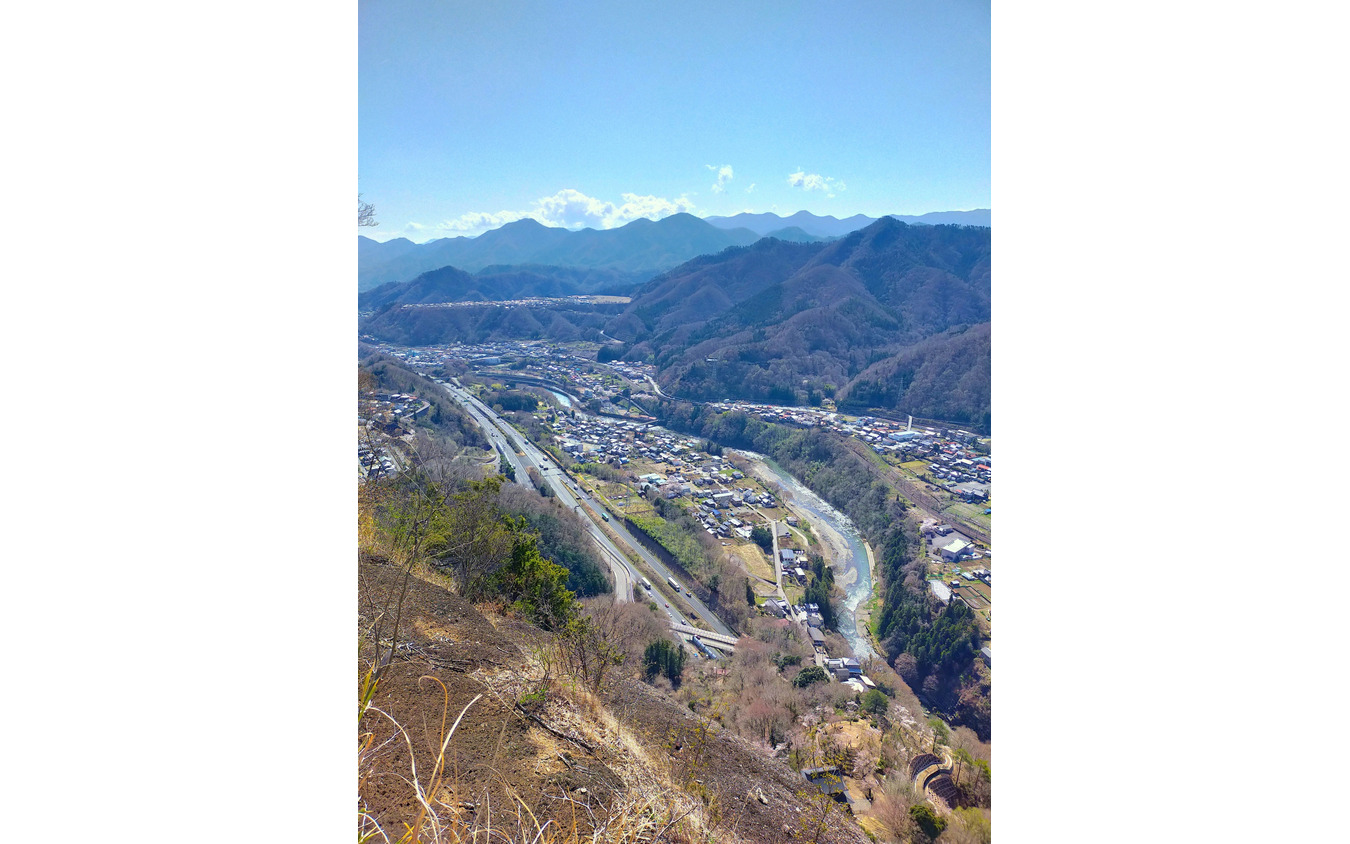 中央道、大月市内