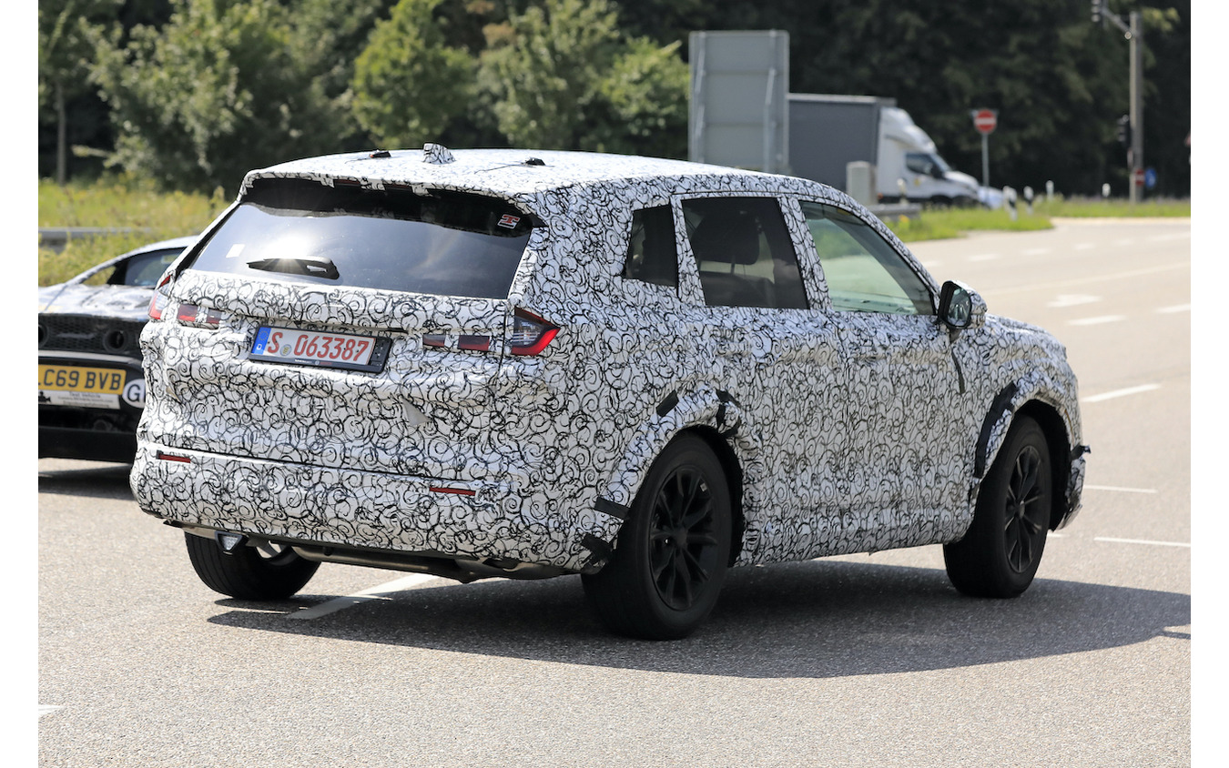 ホンダ Cr V 次期型をスクープ シャープなフロントマスク鮮明に レスポンス Response Jp ホンダ Cr V 次期型をスクープ シャープなフロントマスク鮮明に レスポンス Response Jp
