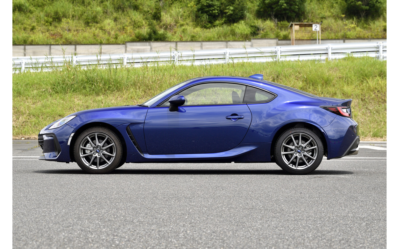 スバル BRZ 新型