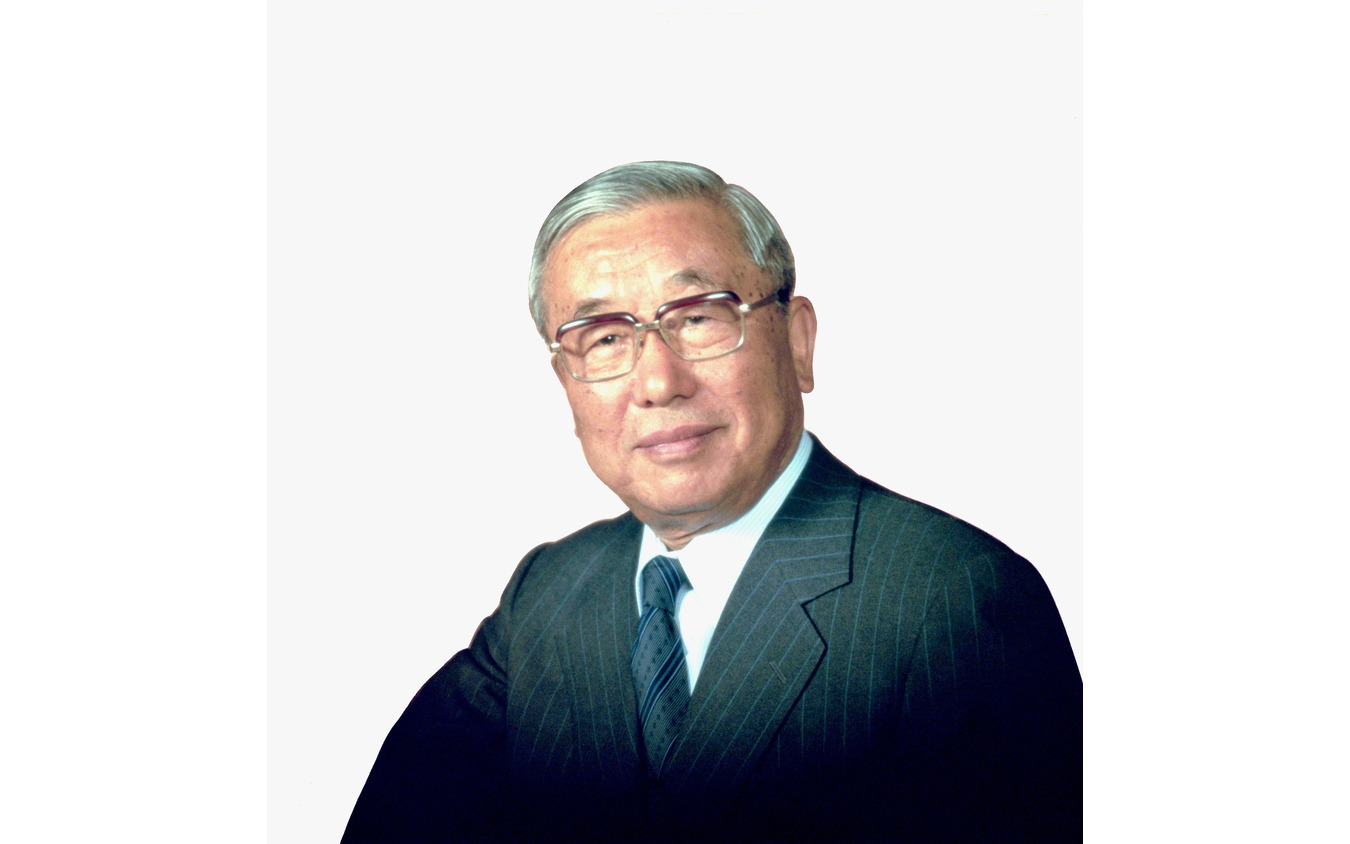 豊田英二氏