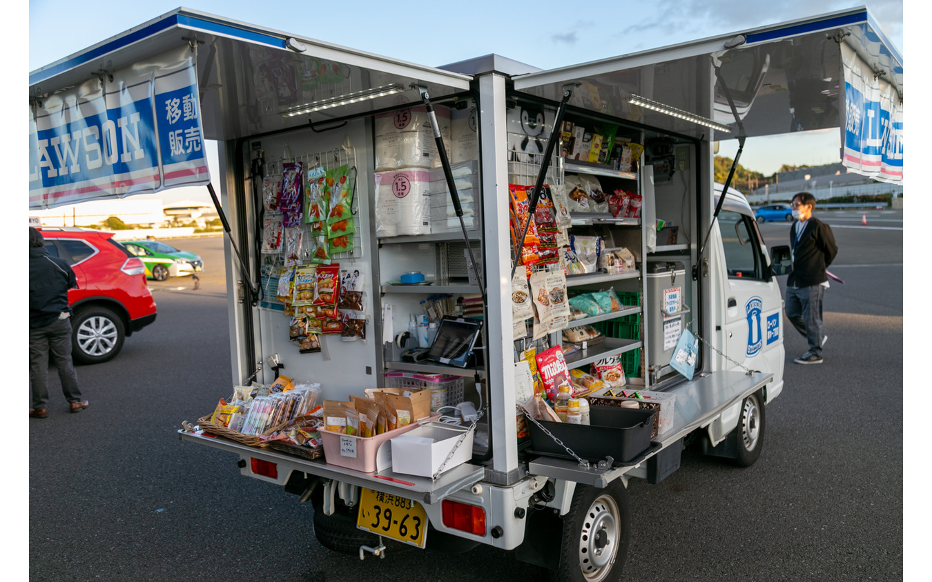 日産 はたらくクルマ 展示会