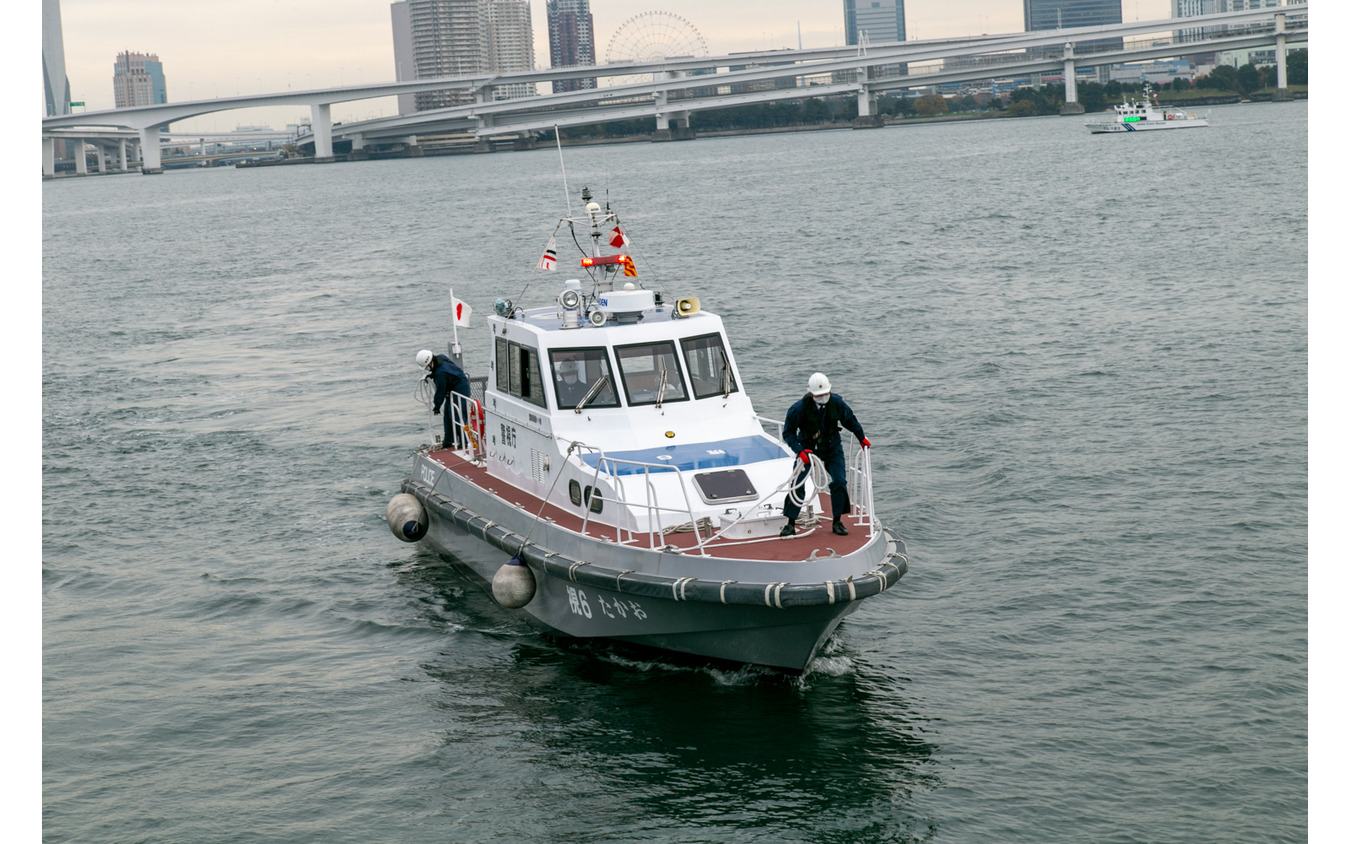 湾岸警察署の警備艇「たかお」