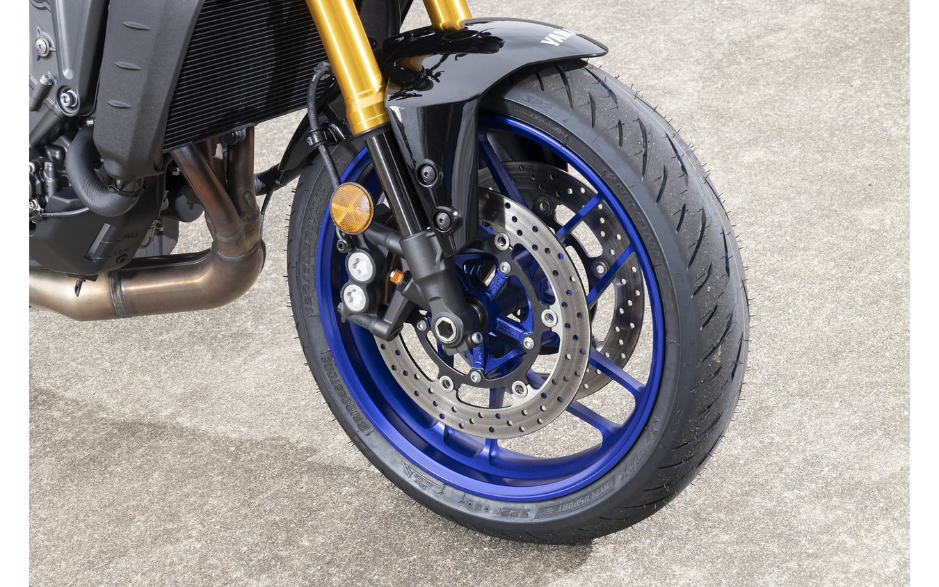 スピンフォージドホイールを採用したヤマハ MT-09 SP